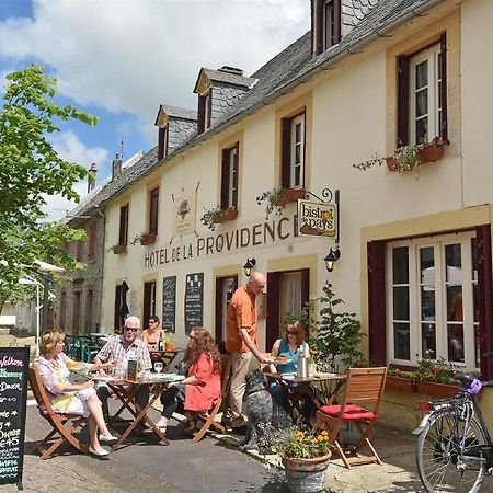 Auberge De La Providence Saint-Donat Экстерьер фото