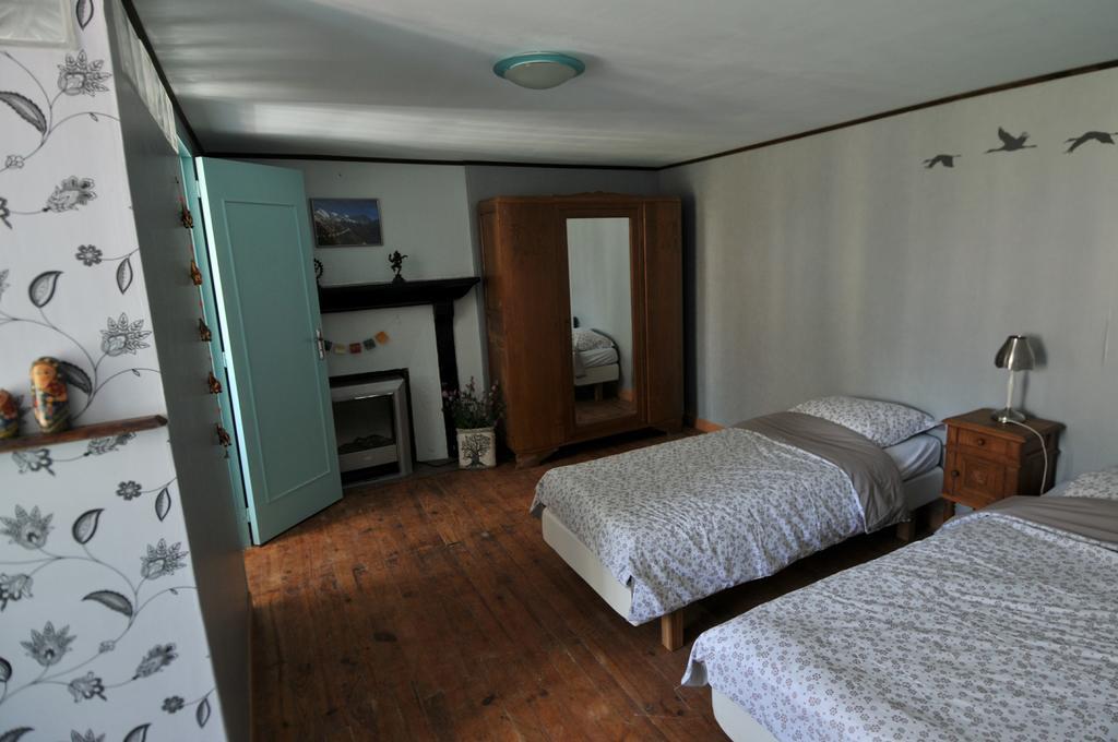 Auberge De La Providence Saint-Donat Экстерьер фото