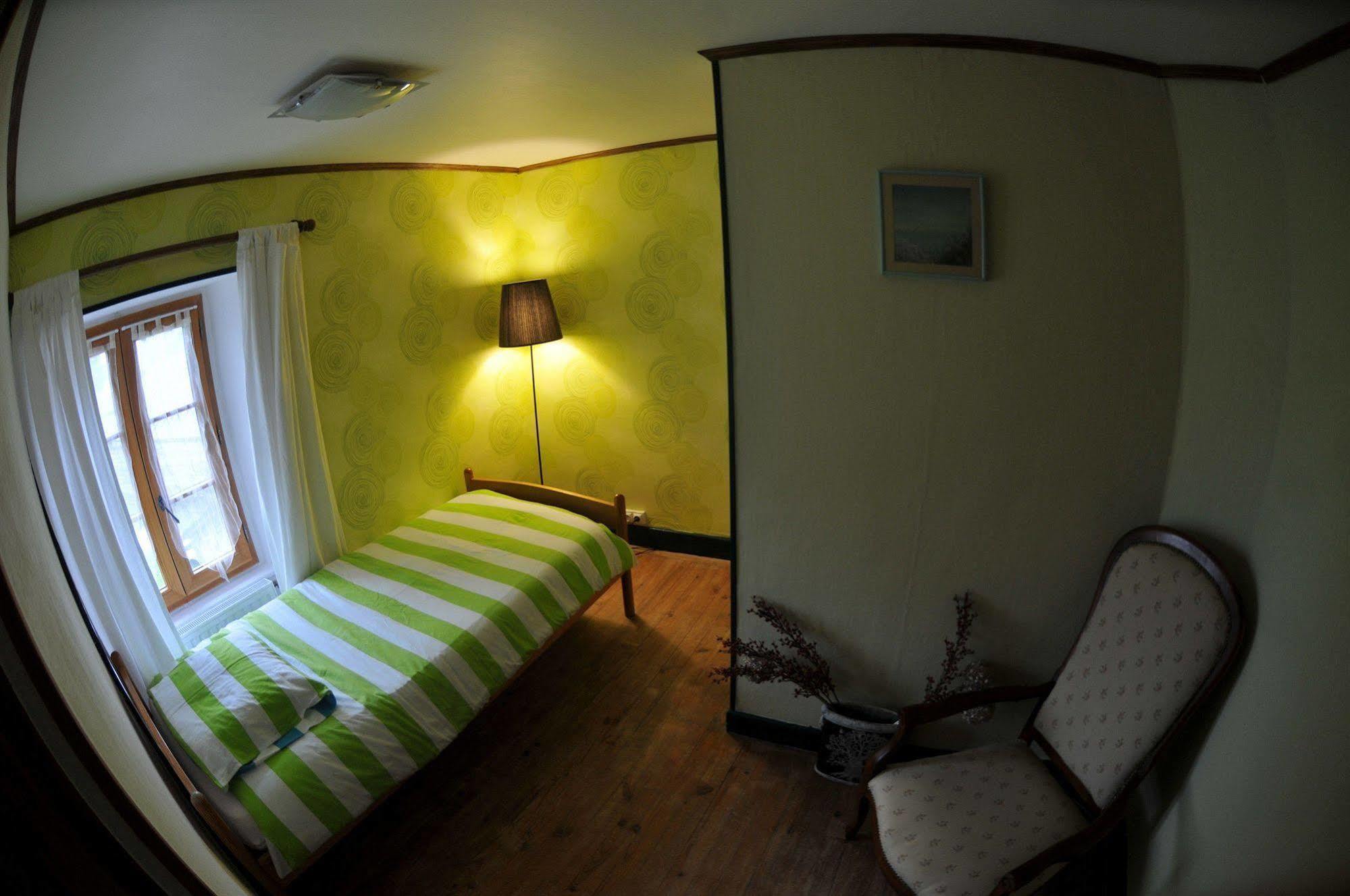Auberge De La Providence Saint-Donat Экстерьер фото