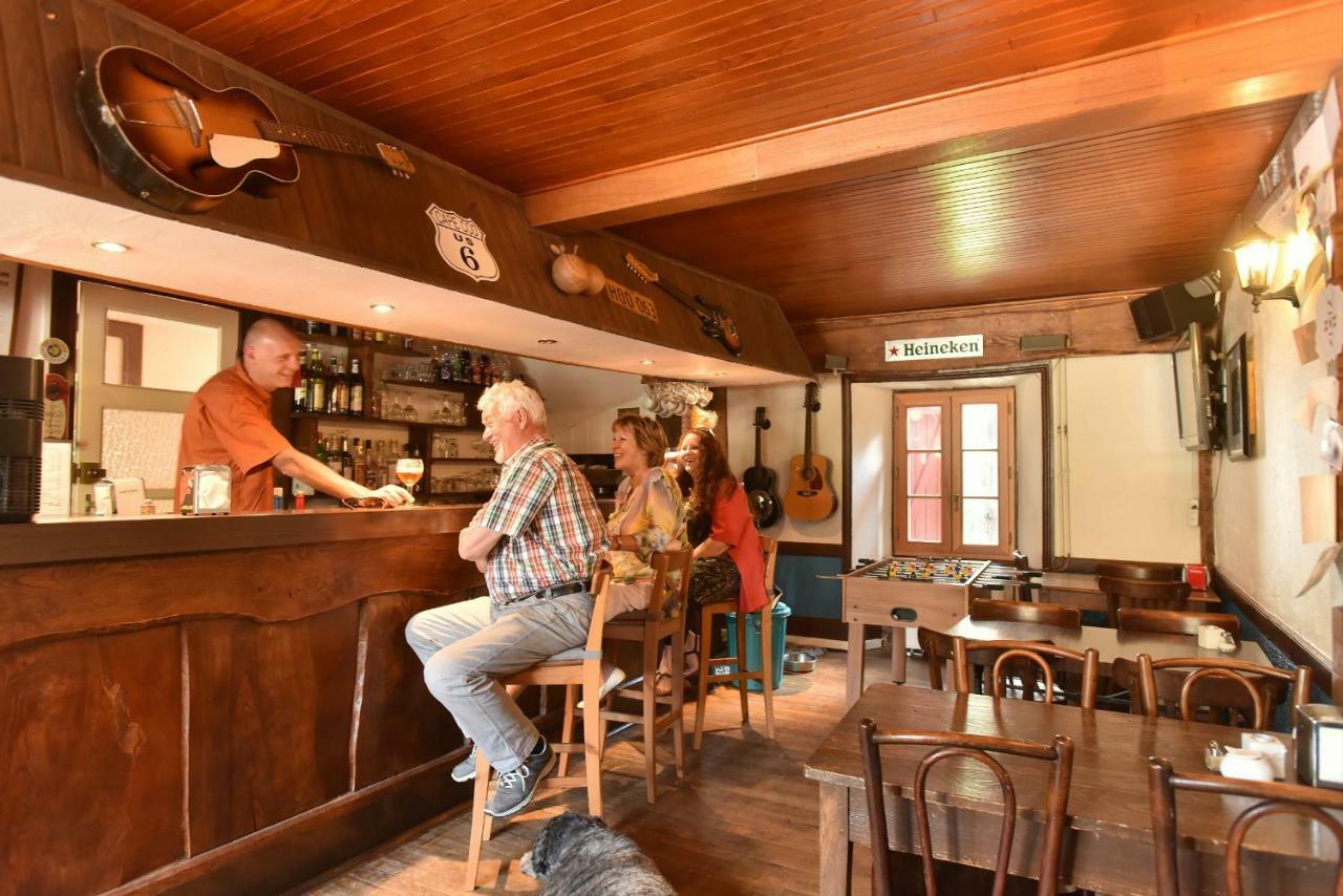 Auberge De La Providence Saint-Donat Экстерьер фото